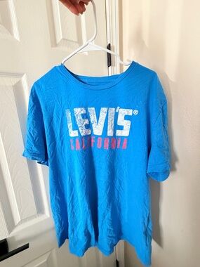 Levi's Bright Blue Logo T-Shirt